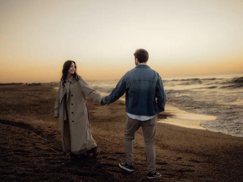 老公出轨后怎么挽回_一个离婚男人给天下夫妻的忠告，句句戳心！