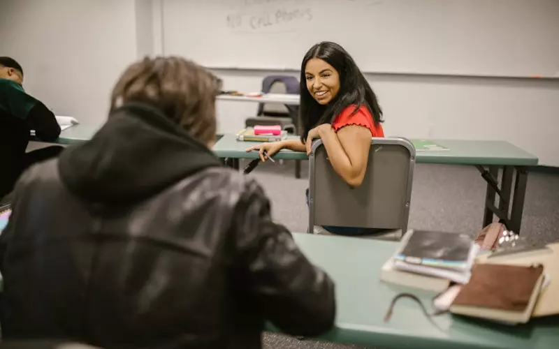 出轨如何挽回并请求原谅(老公出轨想原谅怎么放下芥蒂)