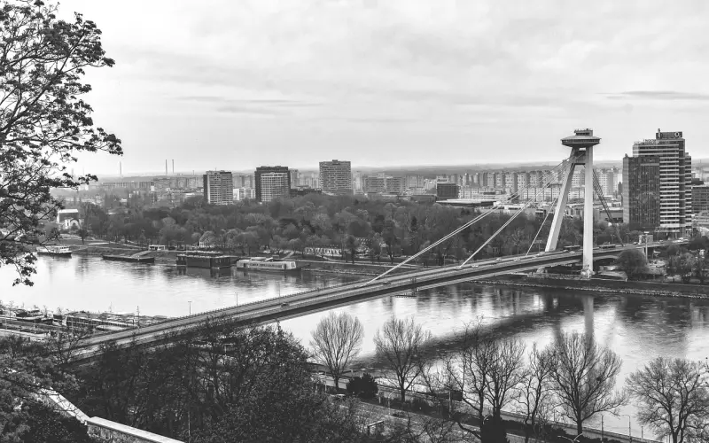 联系方式全部拉黑怎么挽回