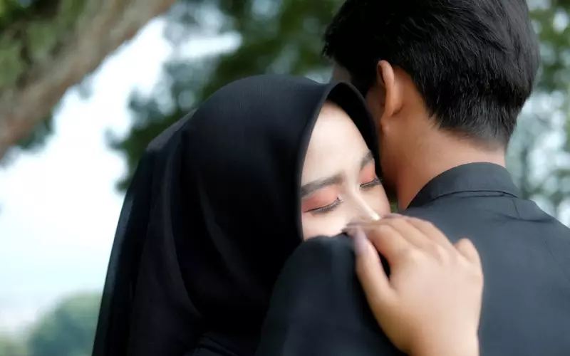 感觉老婆有外遇怎么挽回(发现老公外遇能原谅吗该如何挽回)