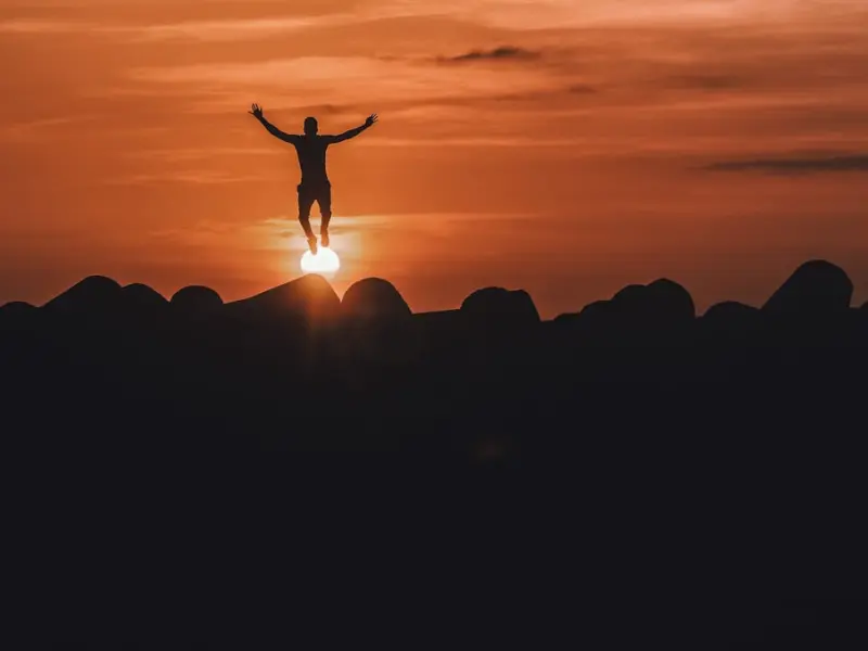 再遇前任，该怎么挽回？