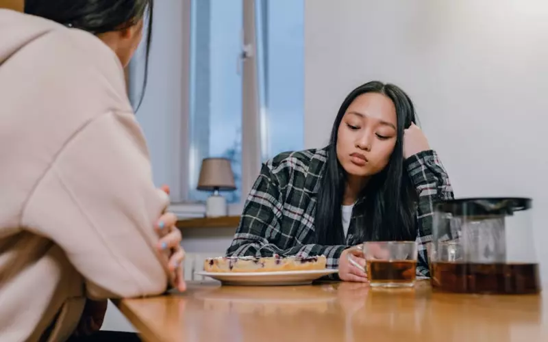 出轨挽回后如何修复感情(当婚外情发生后应该如何挽回呢)