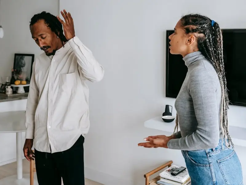 和老公冲突要离婚怎么挽回？教你如何有效挽回对方！