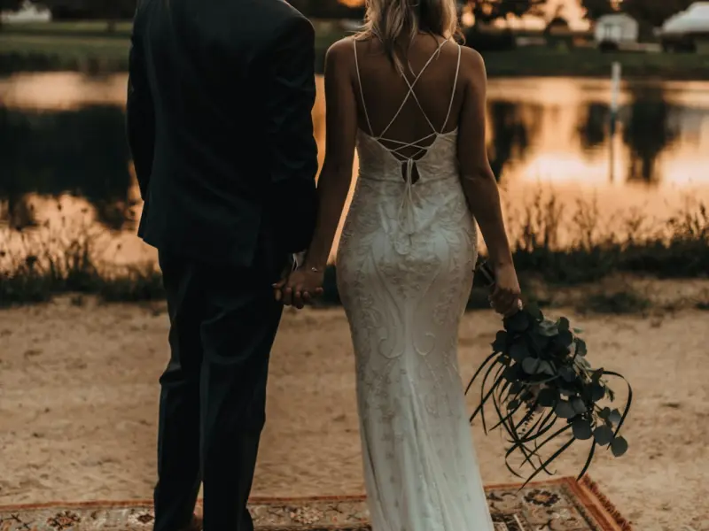 分手后该怎么挽回爱情，才能让ta主动回到你身边？