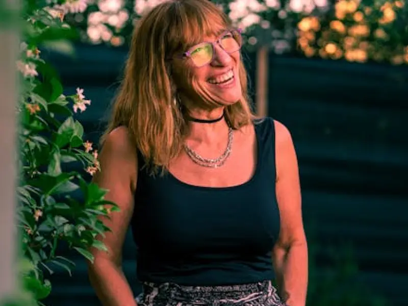 婚姻中怎么挽回夫妻感情‘：老公说不爱了，该怎么挽回老公的感情