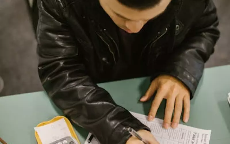 男人出轨怎么挽救老婆的心(怎样挽救出轨的老婆)