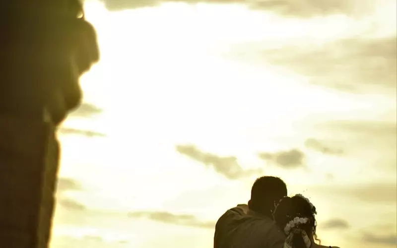 死心老公怎么挽回：老公死心，没有希望的婚姻还要拯救吗？