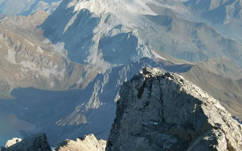 男人过于理性怎么挽回？用理性思维来快速挽回男友