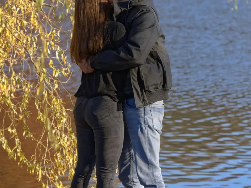 怎么挽救婚姻：婚后矛盾渐多，婚姻出现危机，该怎么挽救婚姻