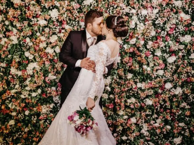 如何挽回婚姻，婚姻危机怎么处理，聪明女人挽回老公这么做