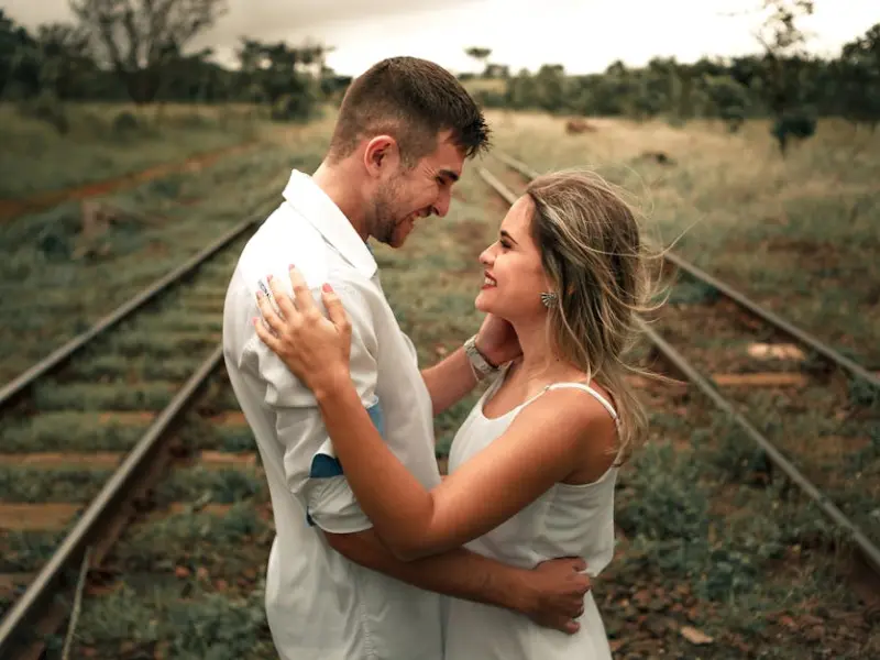 如何挽回婚姻，女人应怎样对付有外遇的男人，挽回婚姻最正确的方法