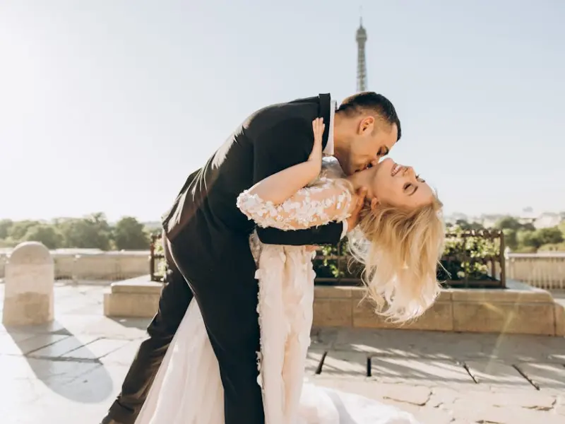 如何挽回婚姻，离婚后怎样挽回老公的心，聪明女人的做法