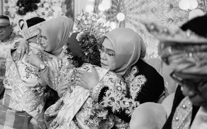 婚姻有第三者如何挽回(老婆对第三者产生了依赖怎么挽回)