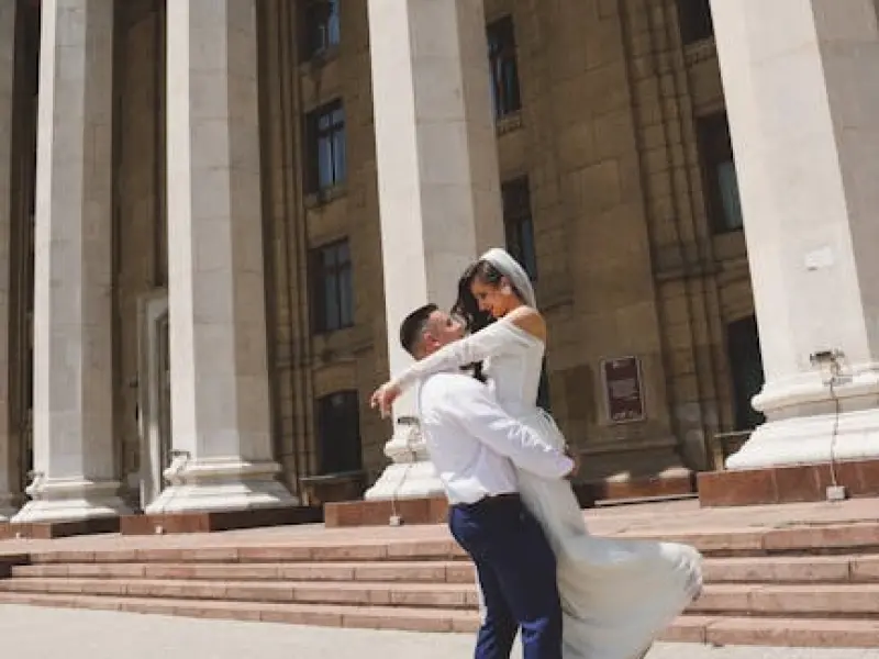 怎样挽回婚姻，聪明的女人利用优势，一步步成功挽回婚姻