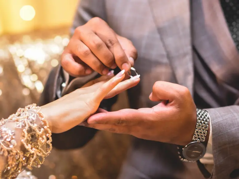 如何挽回婚姻 : 婚姻大师为大家介绍的挽回婚姻的三大技巧