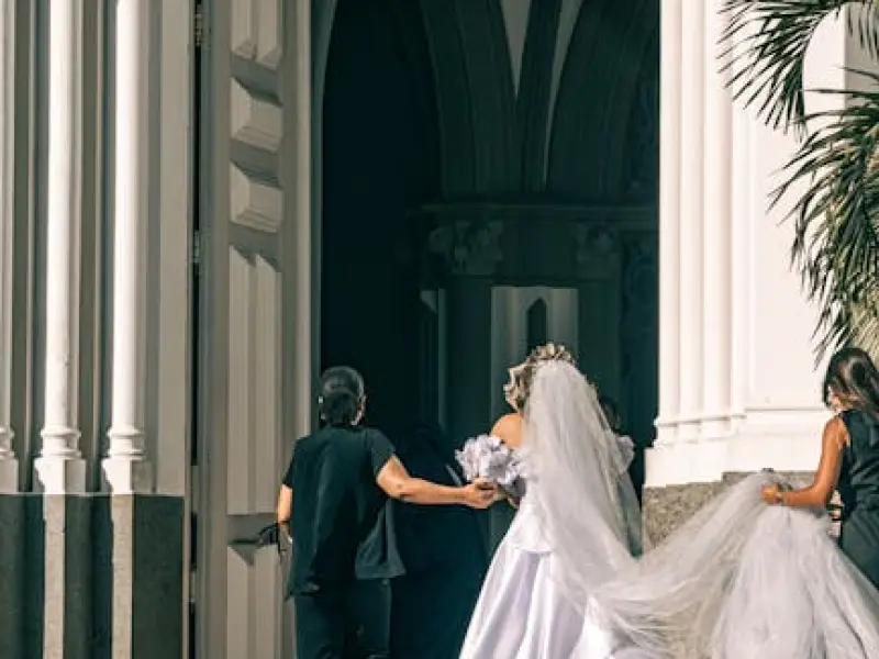 如何挽回婚姻，女人挽回婚姻的正确做法步骤