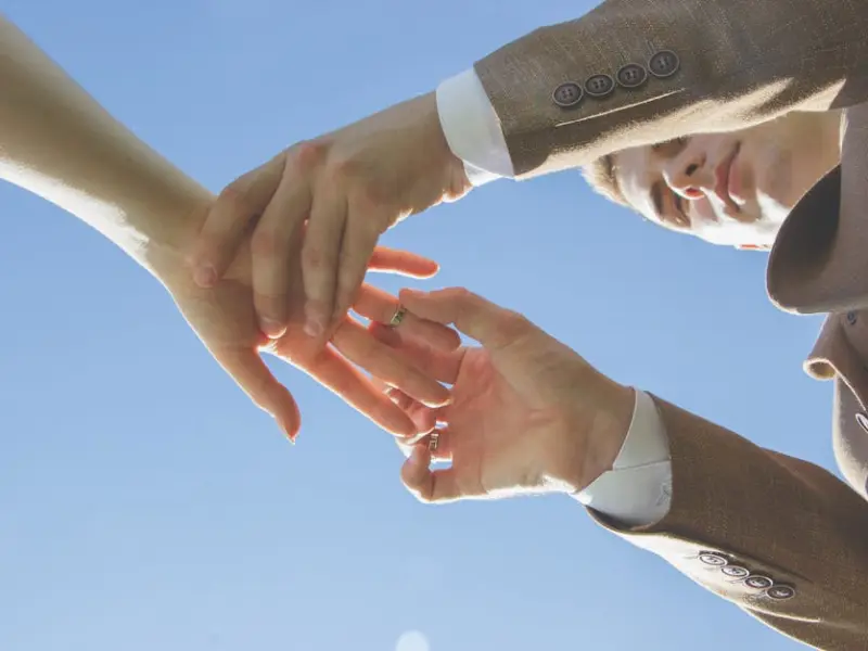 如何挽回婚姻，男人出轨女人最好的处理方法