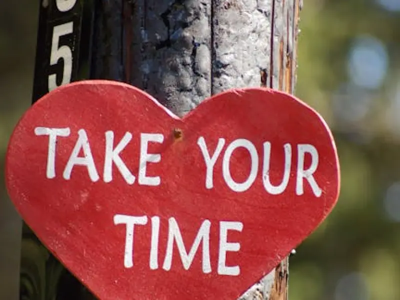 如何挽回婚姻，婚姻亮起红灯，如何挽回老公的心？