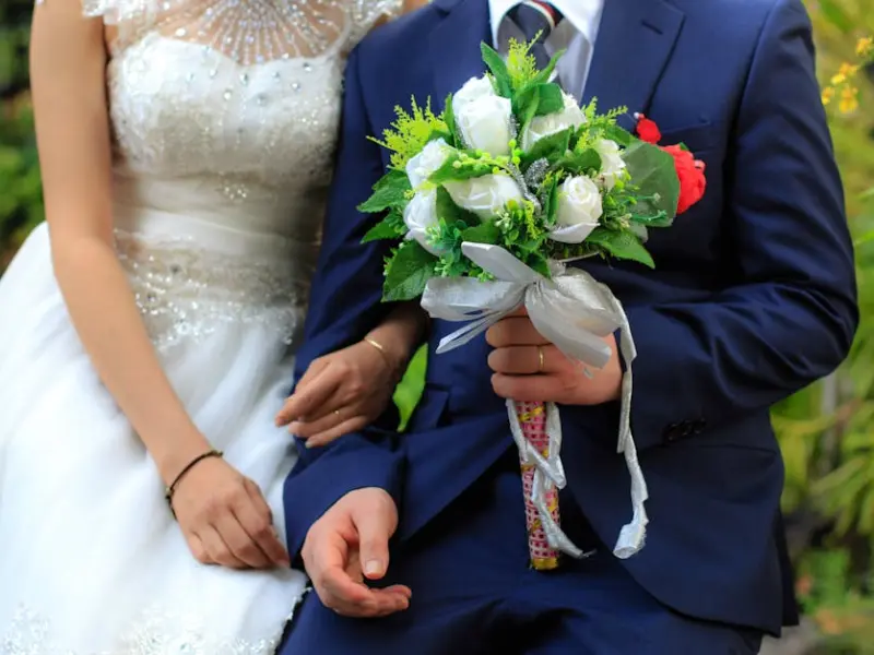 如何挽回婚姻，挽回老公有技巧。正确处理老公出轨的方式