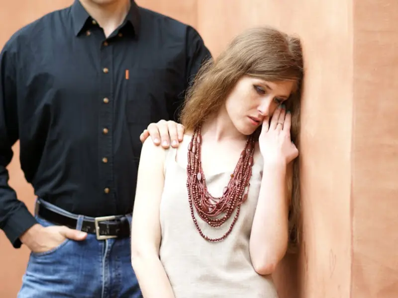 怎么挽回婚姻，教你正确处理老公出轨的方法