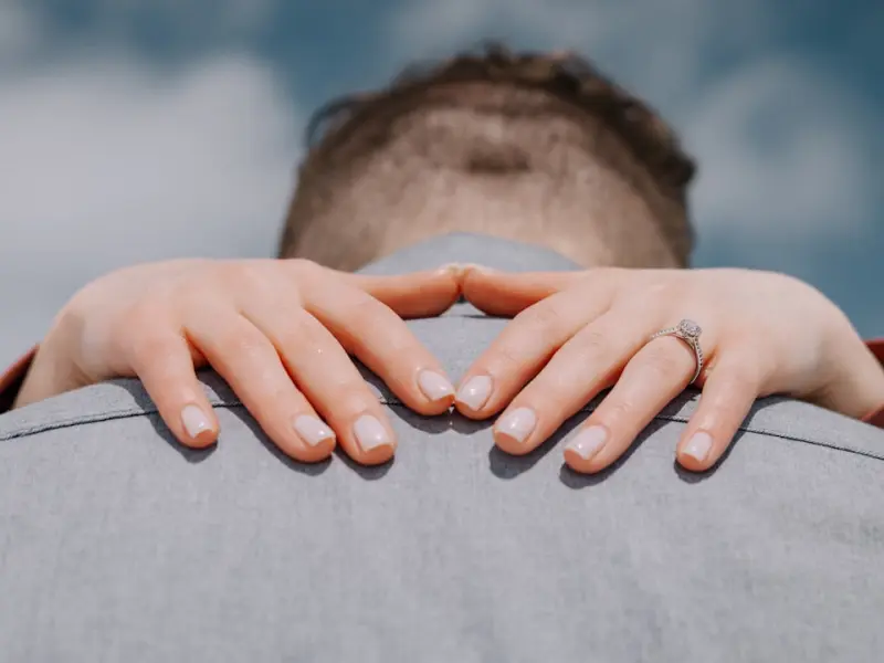 老公出轨怎样挽回婚姻？挽回专家教你怎样拯救婚姻