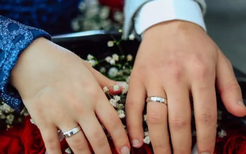 离婚后该如何挽回婚姻(冲动离婚后如何挽回婚姻)