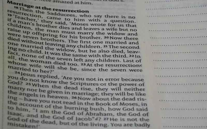 老公出轨坚决要离婚怎么挽回婚姻(出轨变心的女人值得挽留吗)