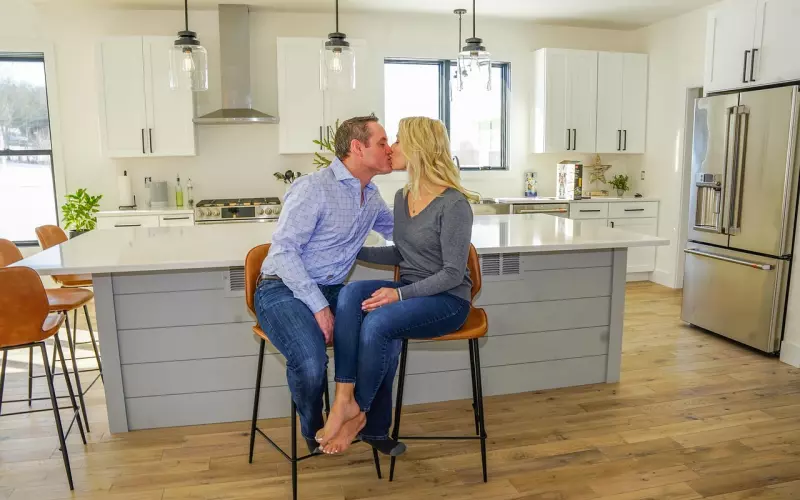 如何挽回老公外遇后的婚姻家庭？