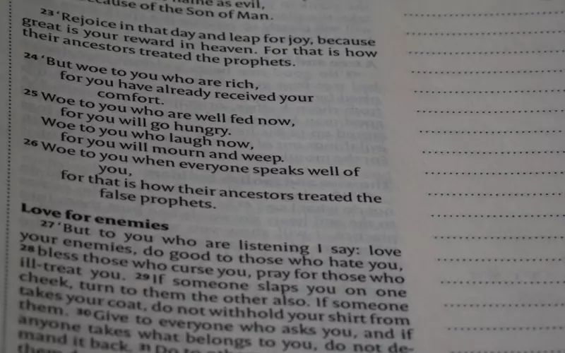 前任复合第一句怎么说模板(前任一哭现任必输一个男生说的词)