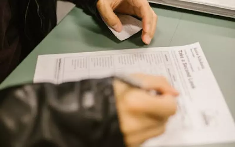 如何看待出轨的男人婚外情(出轨的男人怎么看待自己的婚外情)