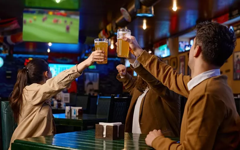 如何借用微商思维经营朋友圈，让你的男神追过来？