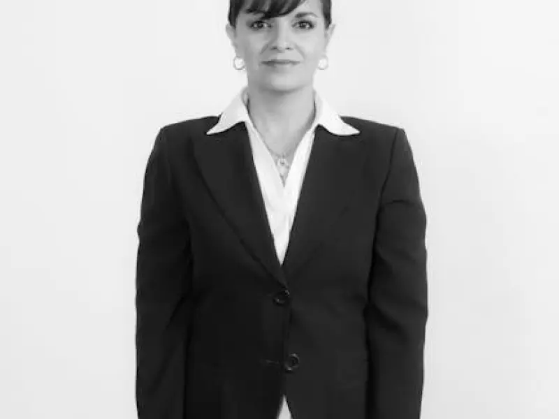 怎么挽回出轨的老公,老公外遇后怎么调整心态对付小三呢？