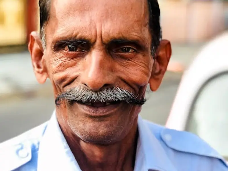 面对出轨的老公如何挽回：老公喜欢别人，该如何挽回老公的心