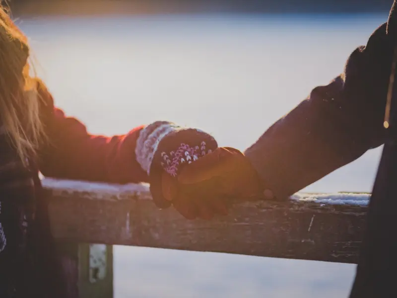 出轨的老公怎么挽回：老公喜欢小三，要离婚，该怎么挽回老公的心