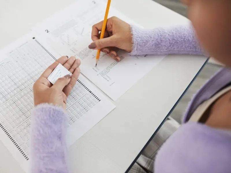 怎样挽回出轨的老公，出轨的婚姻还能挽回吗？该怎么挽回？