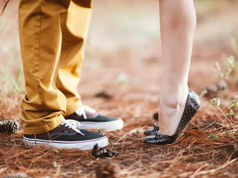 怎样挽回出轨的老公，用对挽救婚姻的方法，一步步来