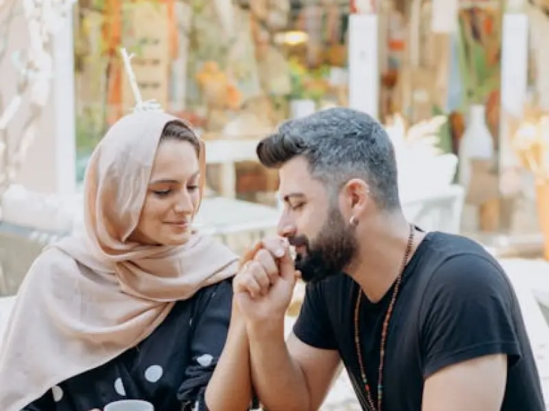 如何挽回狠心离婚的丈夫：学会这三招，让老公主动回到你身边