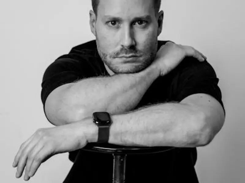 死心离婚的老公怎么挽回：挽回老公的三部曲送给你