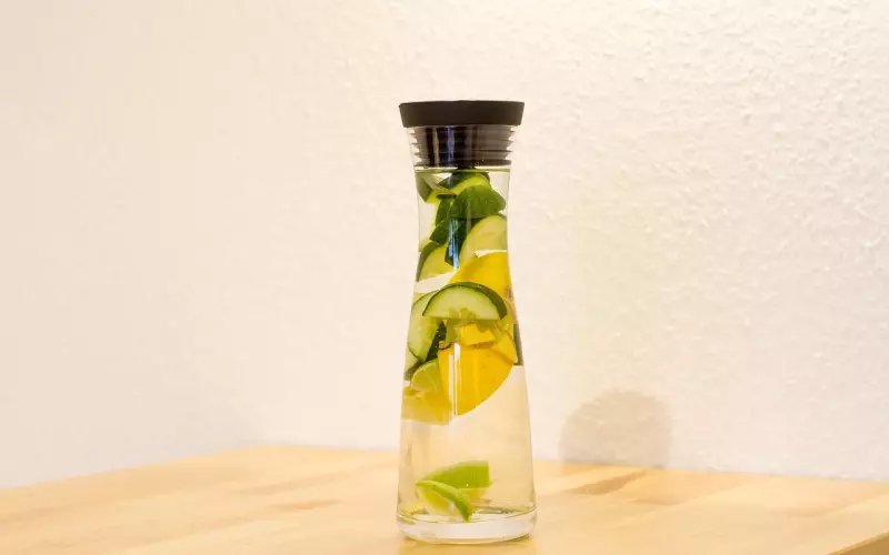 天秤座男友该怎么挽回呢？不要和水瓶男无理取闹。