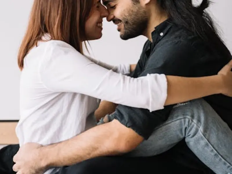 如何挽回分手的恋人:如何再次吸引对方，挽回死心女友的绝招