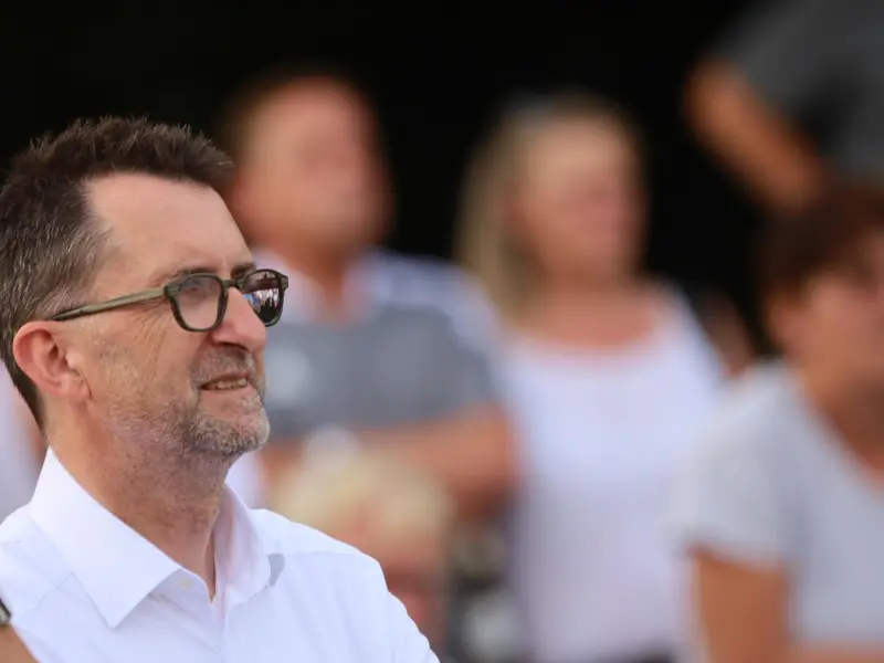 如何挽回男人，让他重新爱上你