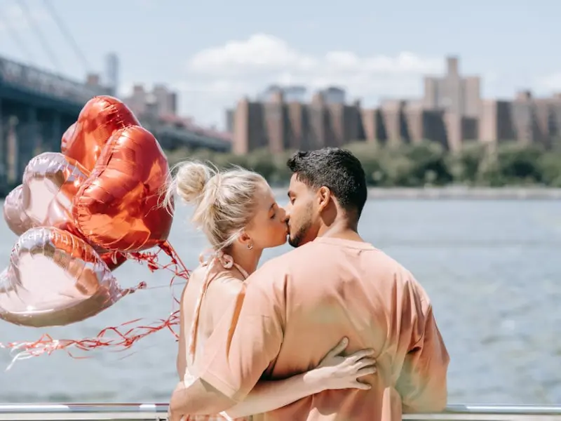 如何挽回一个男人的心：跟男友感情淡了，该如何让他越爱越深