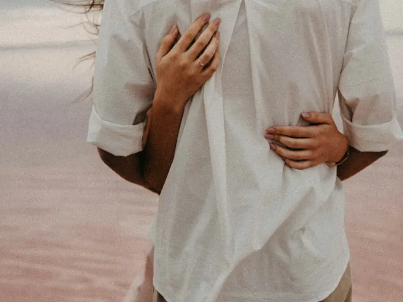 如何挽回男人的心：教你拯救男友感情的方式，挽回男友的心