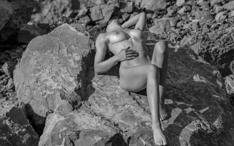 把男友拉黑的女人怎么挽回？5个有效方法解决情感困局