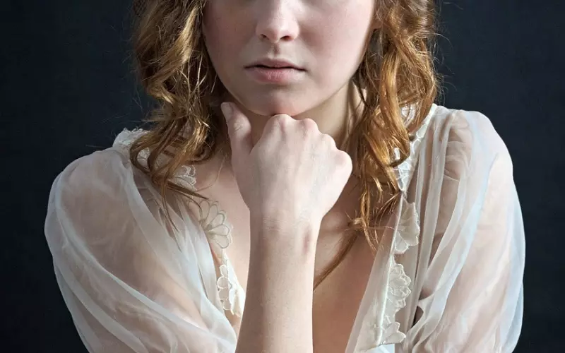 怎么挽回一个女人的心：女友生气不愿沟通，该如何挽回女友