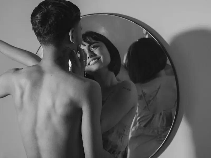 如何挽回前男友：男朋友不爱我了怎么挽回？教你怎么重获男友的心