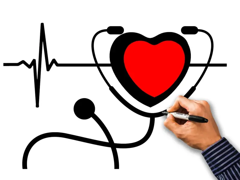 怎么挽回女友的心：女友觉得我不关心他心累了要分手如何挽回？