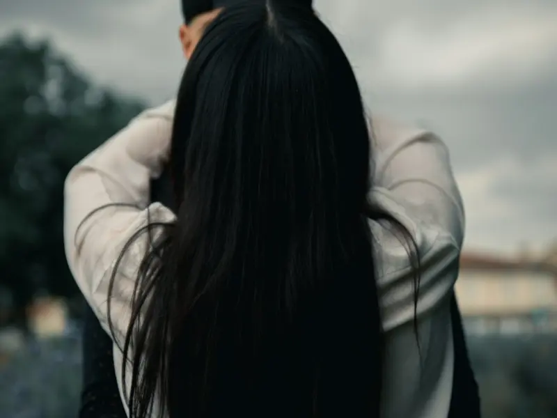 如何挽回出轨老公的心，怎样修复破裂的婚姻？