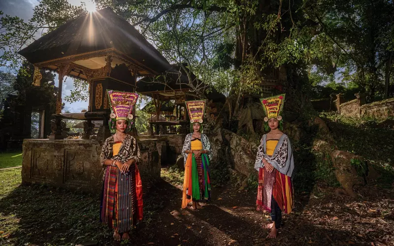 怎么挽回水瓶座男朋友的心？巧用推拉技巧，让他欲罢不能