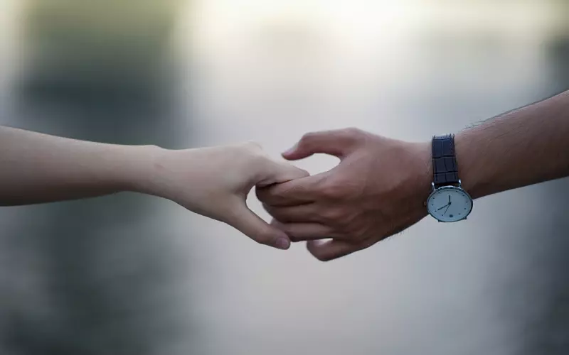 如何挽回出轨丈夫的心？5个有效方法帮你重建幸福家庭